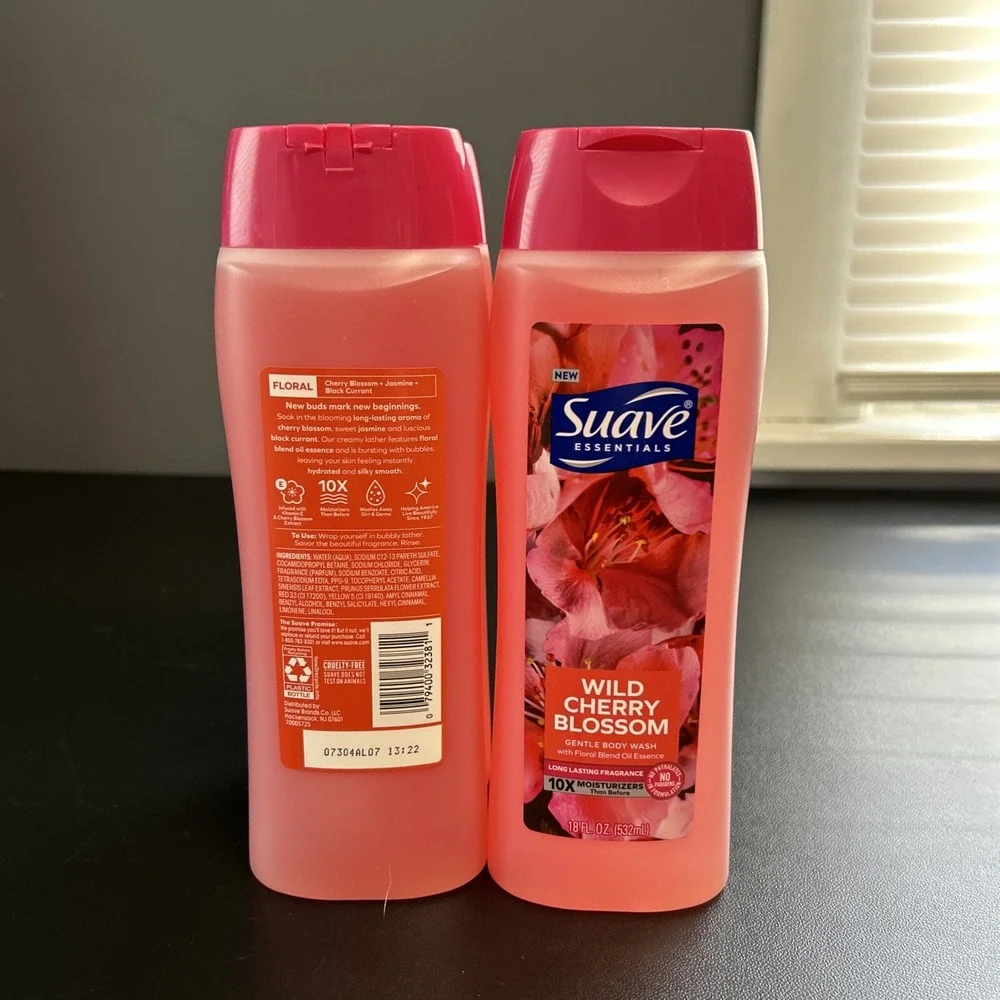 4 PK SUAVE ESSENTIALS WILD CHERRY BLOSSOM HYDRATING BODY WASH 18 OZ